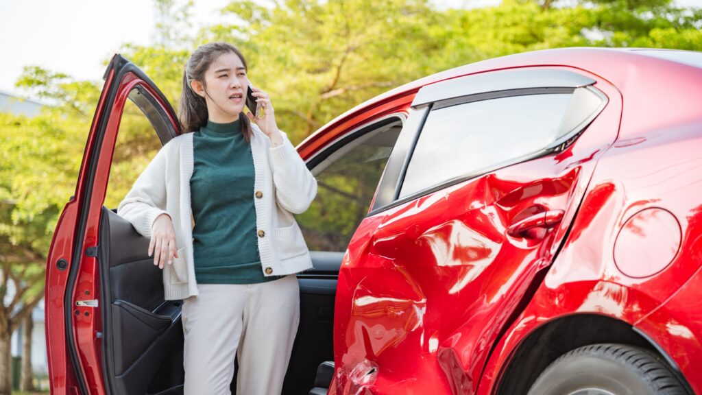 Should I Call a Lawyer After a Car Accident